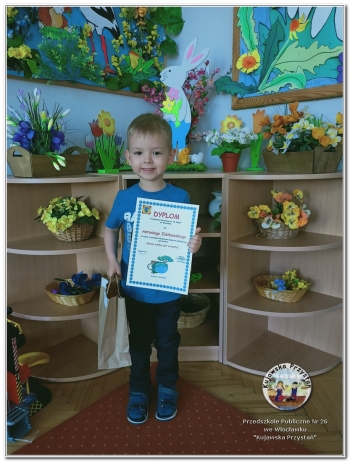 Dyplom dla Antoniego Ziółkowskiego za udział w międzyprzedszkolnym konkursie plastycznym pod hasłem `Ziemia jest wielką artystką`